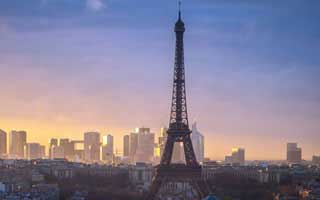 布伦森和更衣室对视那一下太怪，到底谁在带节奏，49图库港澳数据也对上了